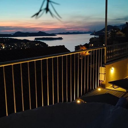 Kate'S Studio With An Amazing View Apartman Dubrovnik Kültér fotó